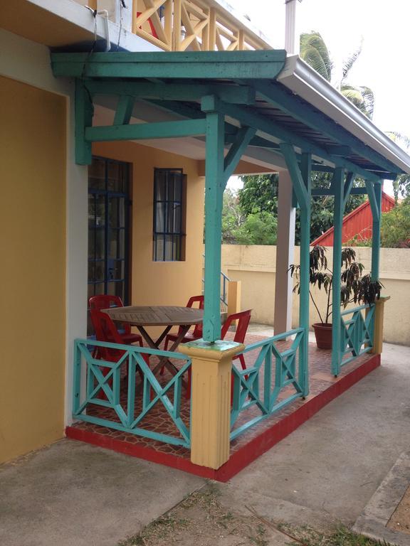 Merlin Guest House Nouvelle Decouverte Exterior photo